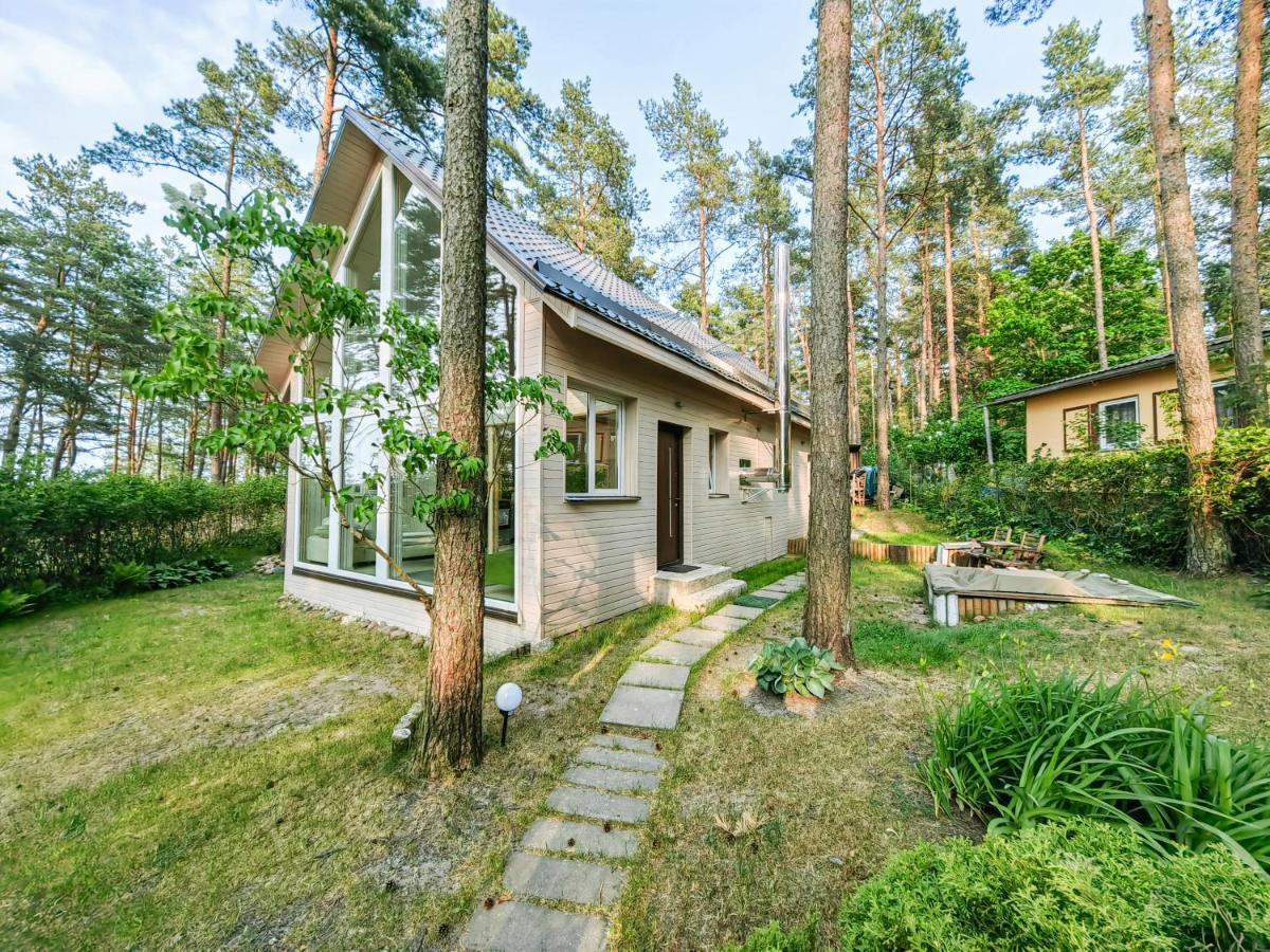 River Bank Vacation Home Jurkalne Zewnętrze zdjęcie