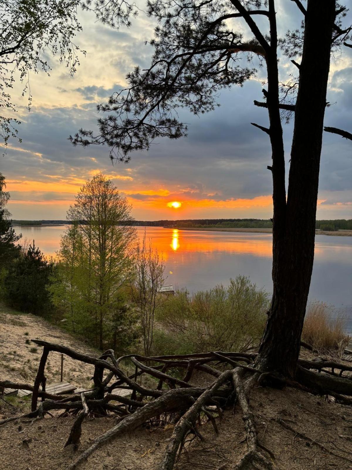 River Bank Vacation Home Jurkalne Zewnętrze zdjęcie