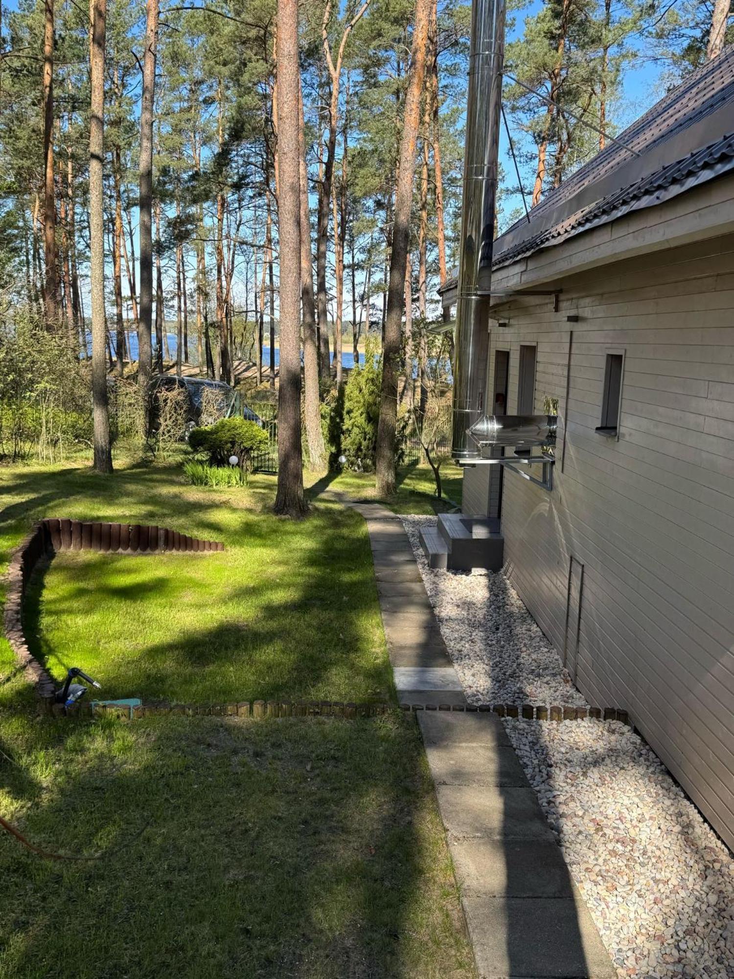 River Bank Vacation Home Jurkalne Zewnętrze zdjęcie